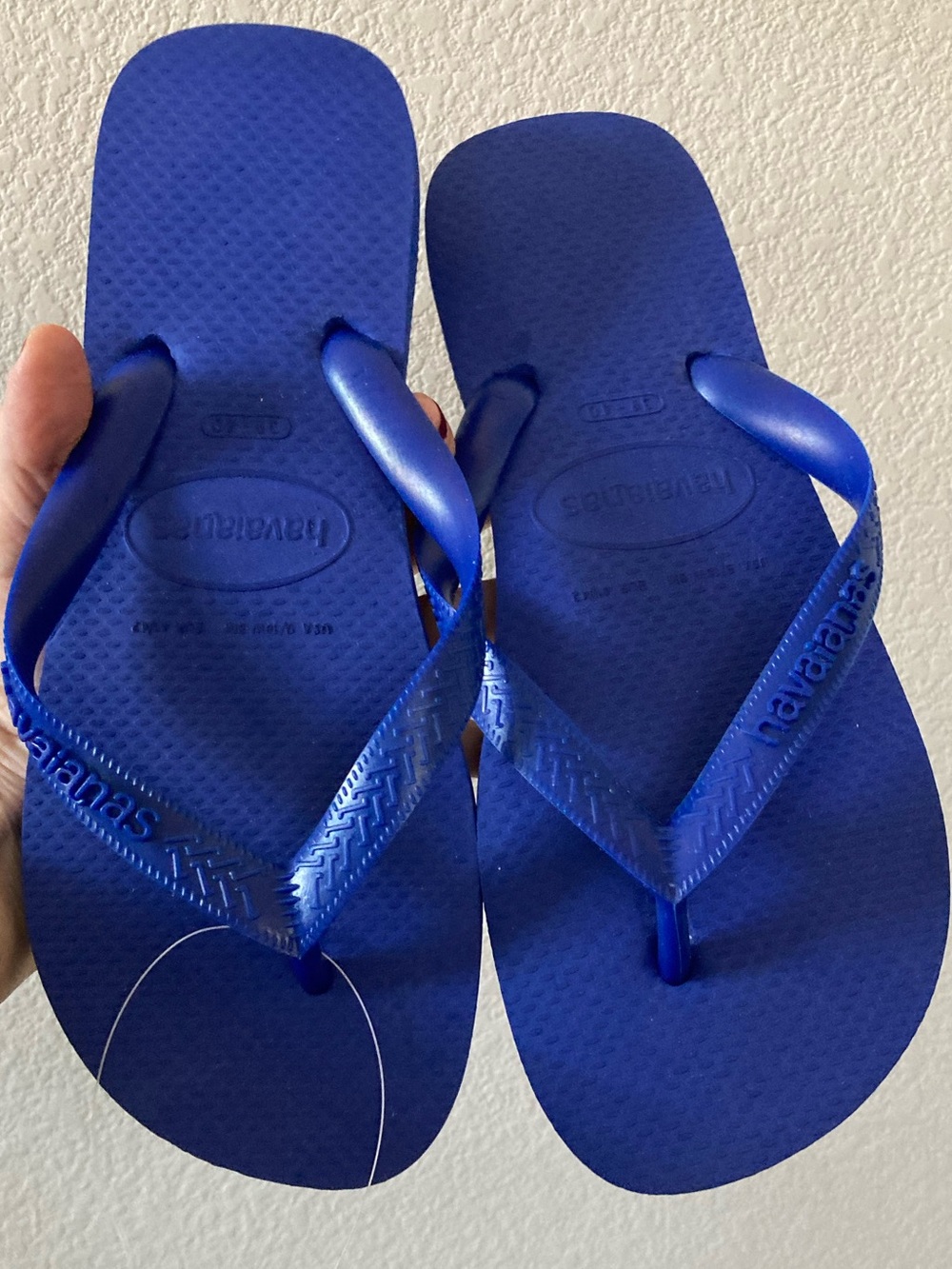 Two Pair Havaianas Women's 9/10 Men’s 8 Flip Flops Marine Blue and White NWT